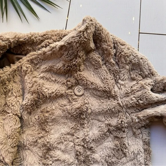 BB Dakota Tucker Wubby Draped Faux Fur Jacket Coat – Tan – Size M – NWT - Picture 11 of 16